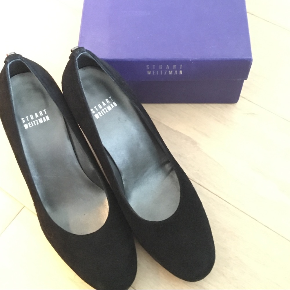 Stuart Weitzman black suede platform pump - Size 6